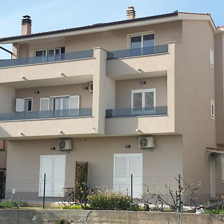 Apartments Lusani スプリト エクステリア 写真