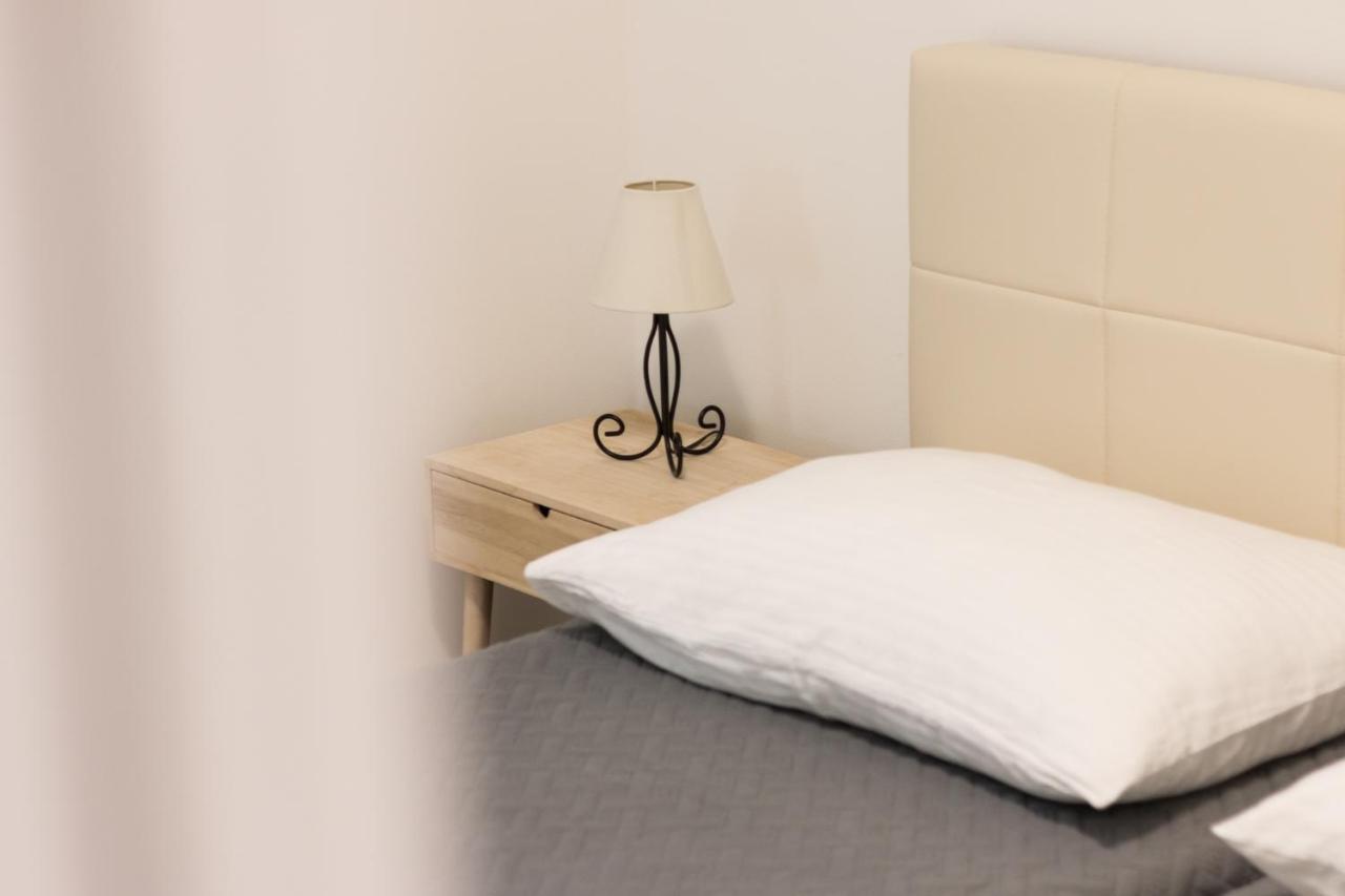 Apartments Lusani スプリト エクステリア 写真