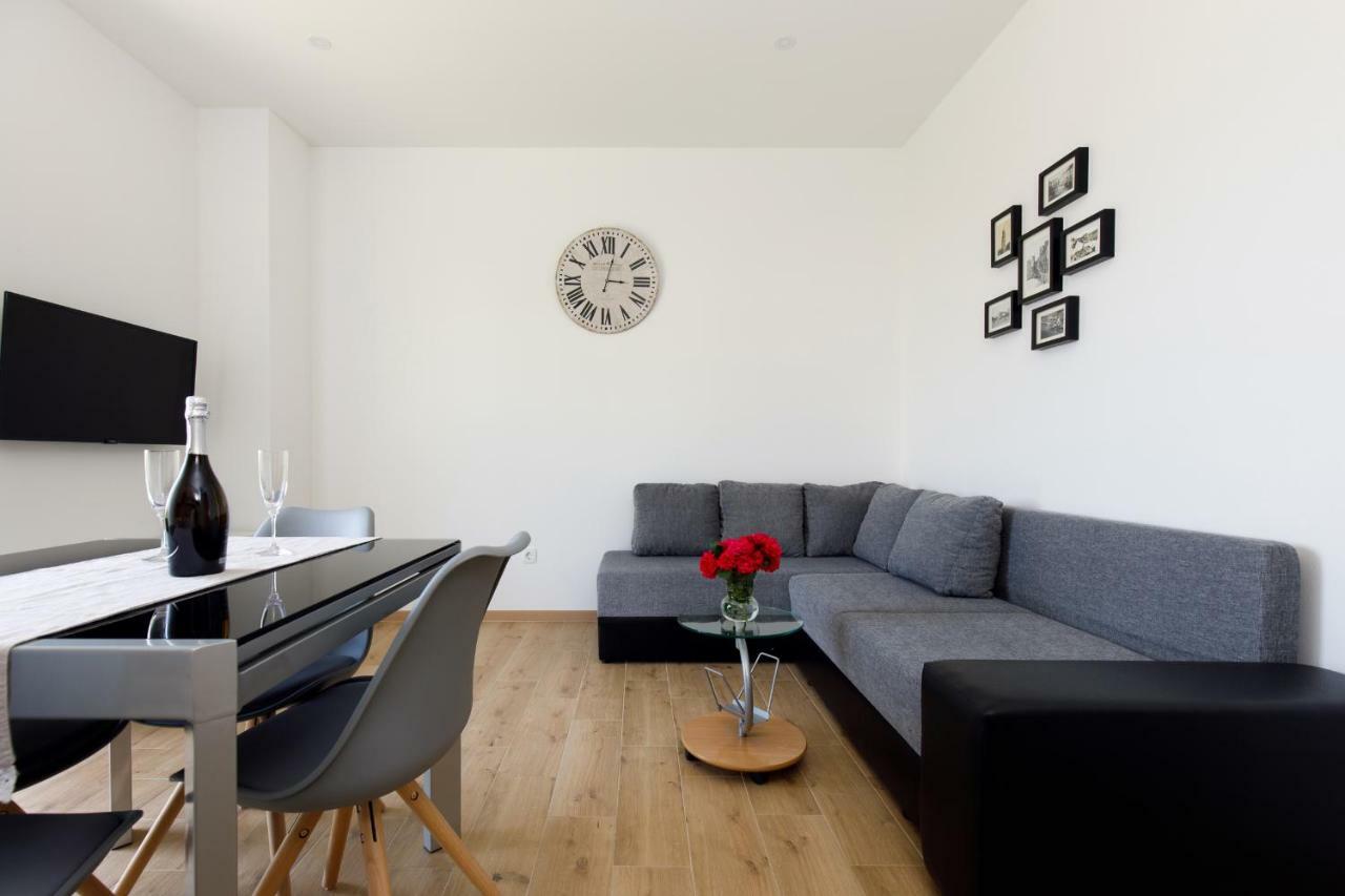 Apartments Lusani スプリト エクステリア 写真