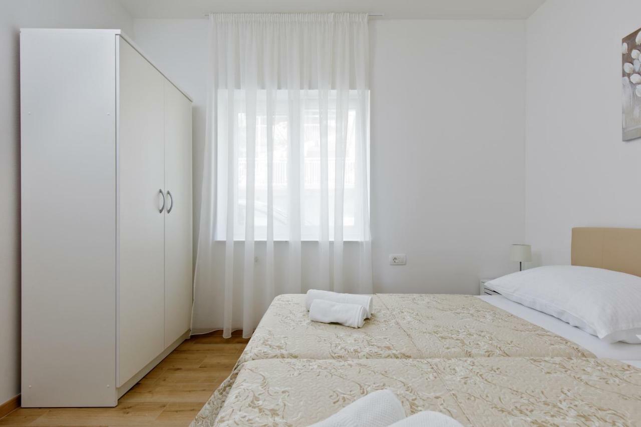 Apartments Lusani スプリト エクステリア 写真