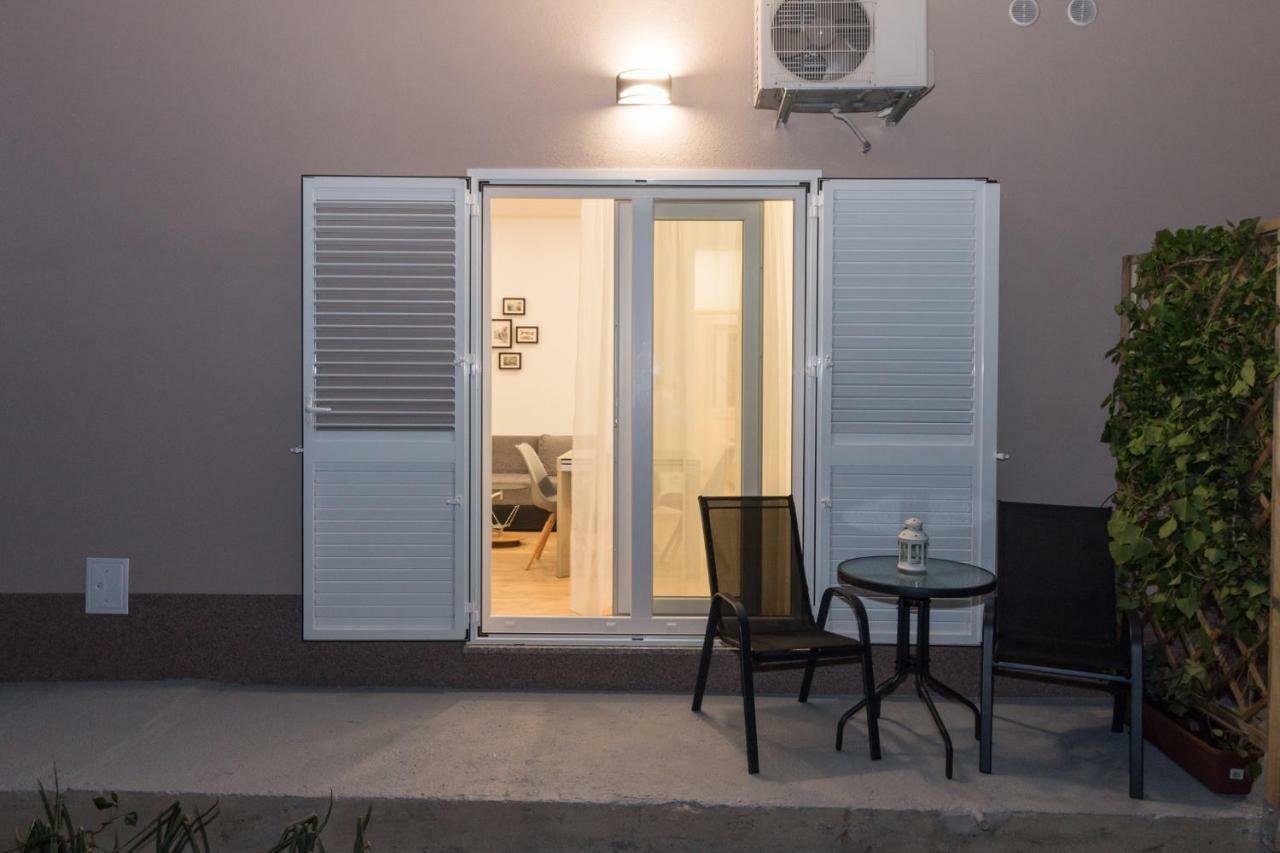 Apartments Lusani スプリト エクステリア 写真